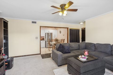 Tiny photo for 112 Mullingar Court #1C, Schaumburg, IL 60193 (MLS # 12556804)