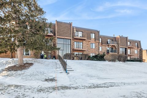 Tiny photo for 112 Mullingar Court #1C, Schaumburg, IL 60193 (MLS # 12556804)