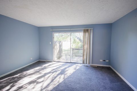 Tiny photo for 1119 S Curtis Avenue #F62, Kankakee, IL 60901 (MLS # 12633178)