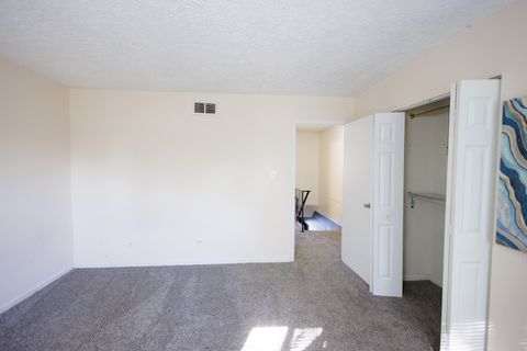 Tiny photo for 1119 S Curtis Avenue #F62, Kankakee, IL 60901 (MLS # 12633178)