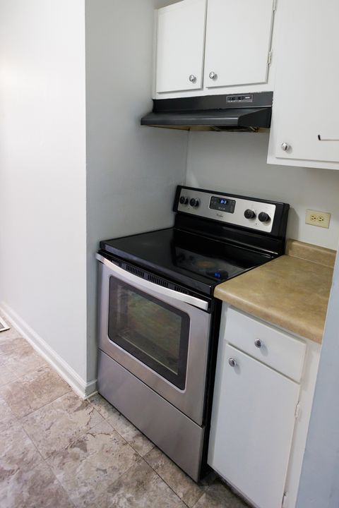 Tiny photo for 1119 S Curtis Avenue #F62, Kankakee, IL 60901 (MLS # 12633178)