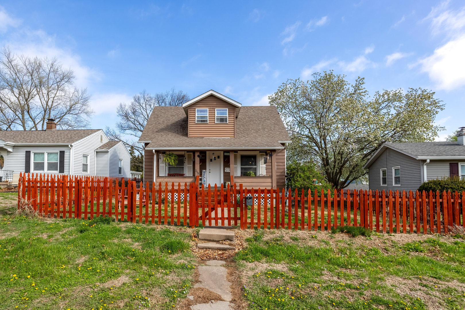 2118 W 16th Street