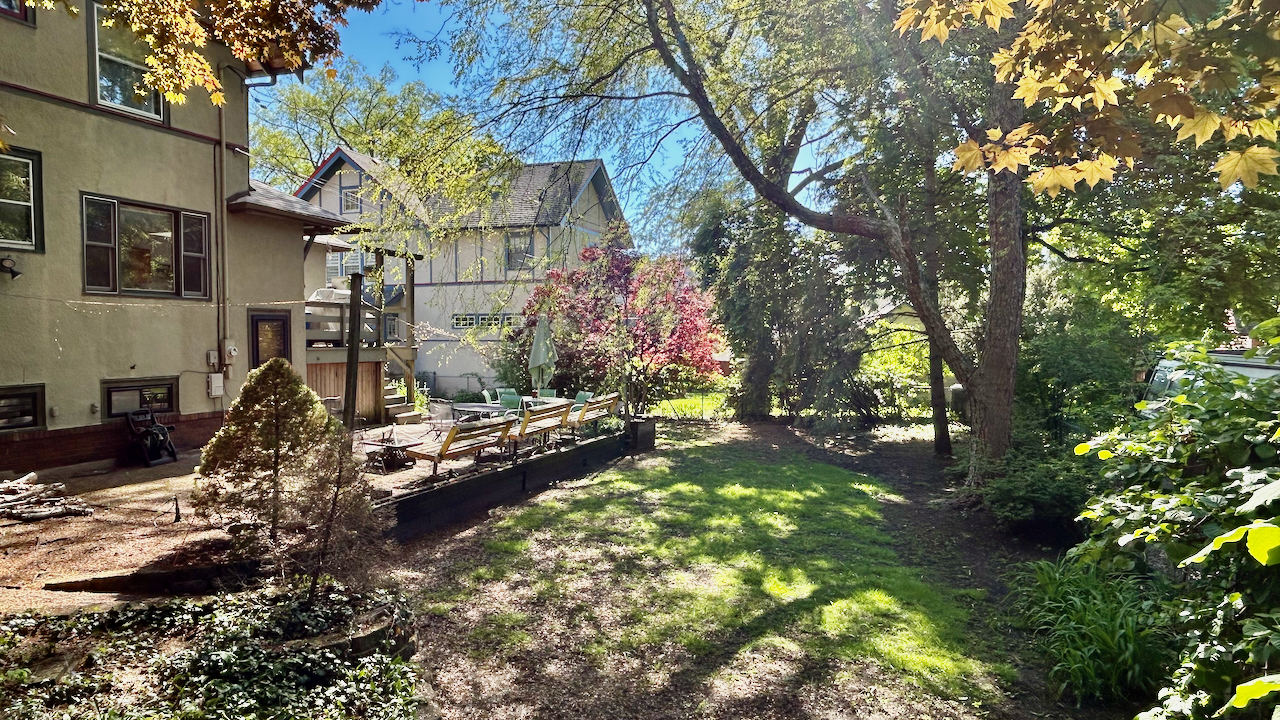 1304 Wesley Avenue