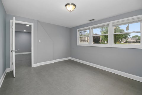 Tiny photo for 8836 Oakwood Drive, Hickory Hills, IL 60457 (MLS # 12738333)
