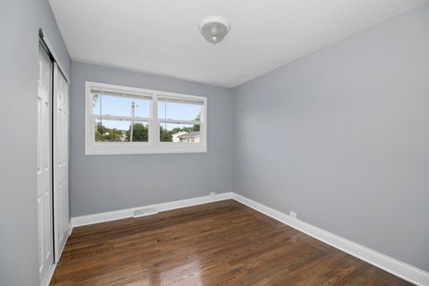 Tiny photo for 8836 Oakwood Drive, Hickory Hills, IL 60457 (MLS # 12738333)