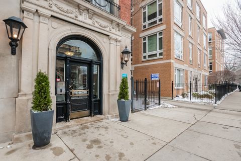 Tiny photo for 4144 N Sheridan Road #409, Chicago, IL 60613 (MLS # 12529733)