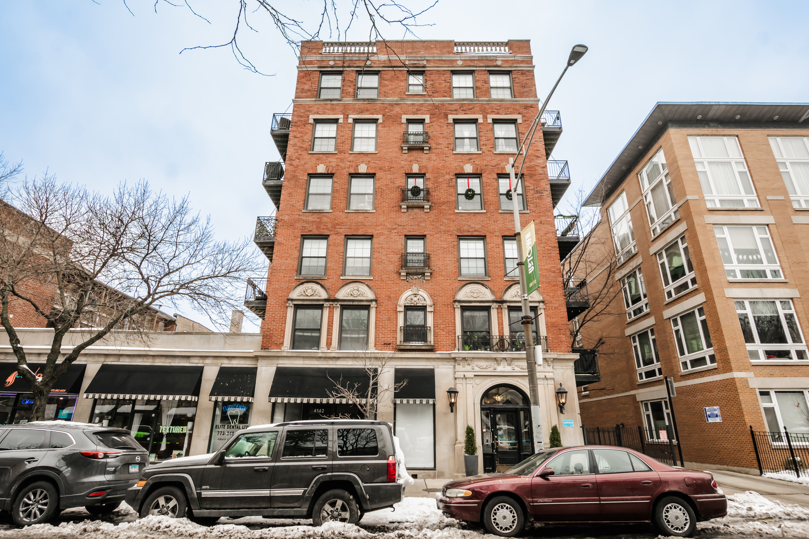 4144 N Sheridan Road 409