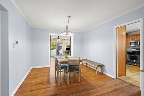 Tiny photo for 10942 S Keeler Avenue, Oak Lawn, IL 60453 (MLS # 12510620)