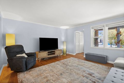 Tiny photo for 10942 S Keeler Avenue, Oak Lawn, IL 60453 (MLS # 12510620)