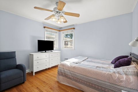 Tiny photo for 10942 S Keeler Avenue, Oak Lawn, IL 60453 (MLS # 12510620)