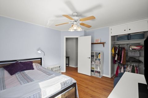 Tiny photo for 10942 S Keeler Avenue, Oak Lawn, IL 60453 (MLS # 12510620)