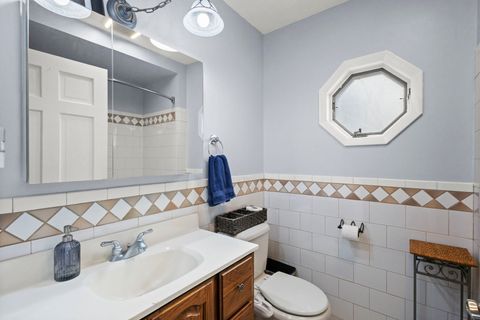 Tiny photo for 10942 S Keeler Avenue, Oak Lawn, IL 60453 (MLS # 12510620)