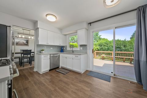 Tiny photo for 221 Alexandria Drive, Vernon Hills, IL 60061 (MLS # 12435249)