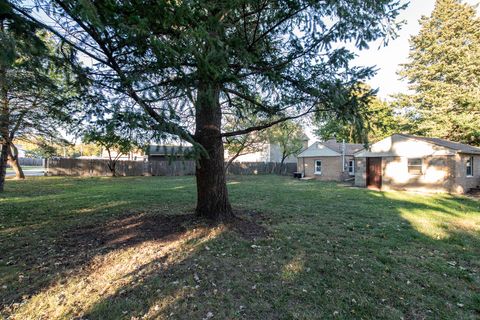 Tiny photo for 2110 Elisha Avenue, Zion, IL 60099 (MLS # 12510706)