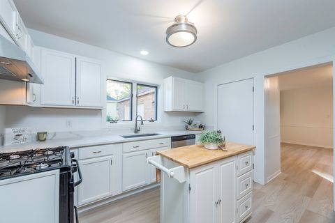 Tiny photo for 2110 Elisha Avenue, Zion, IL 60099 (MLS # 12510706)