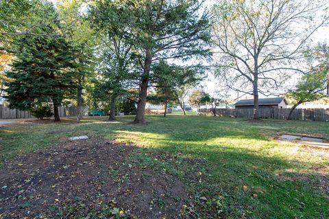Tiny photo for 2110 Elisha Avenue, Zion, IL 60099 (MLS # 12510706)