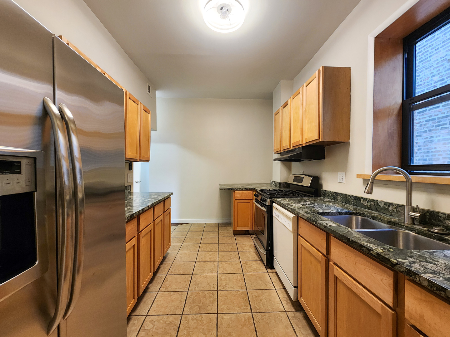 4330 N Sheridan Road 2