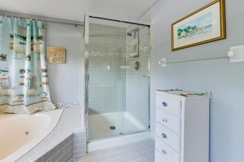 Tiny photo for 26443 N Ridge Court, Mundelein, IL 60060 (MLS # 12758481)