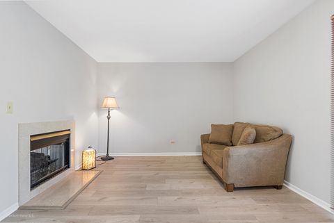 Tiny photo for 1795 Newport Court, Gurnee, IL 60031 (MLS # 12516077)