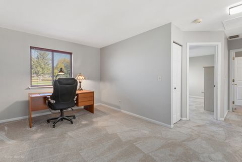 Tiny photo for 1795 Newport Court, Gurnee, IL 60031 (MLS # 12516077)