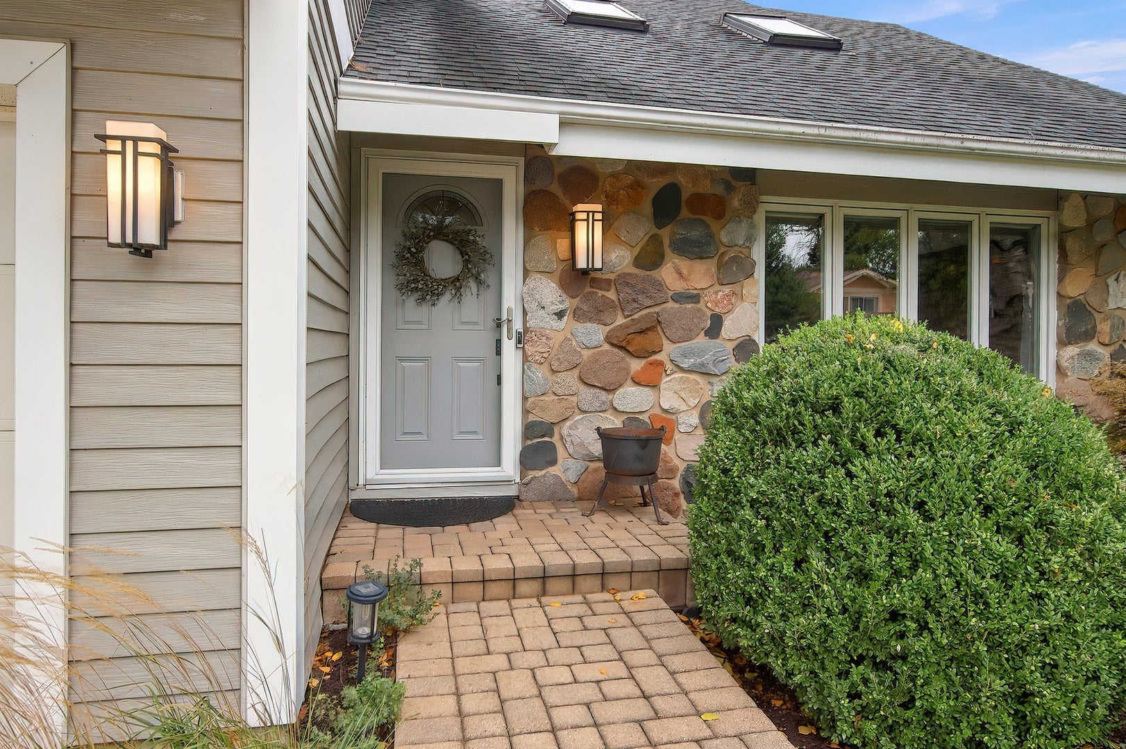 658 Monterey Drive