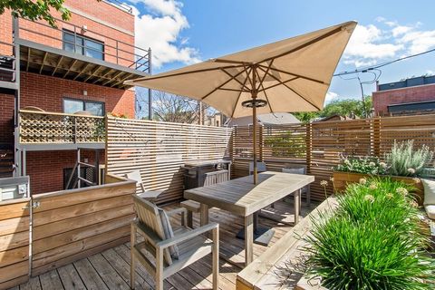 Tiny photo for 3814 N Greenview Avenue #1, Chicago, IL 60613 (MLS # 12486060)