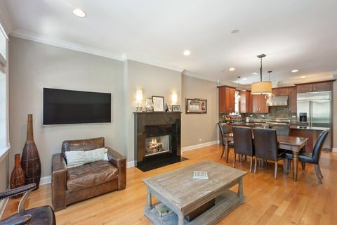 Tiny photo for 3814 N Greenview Avenue #1, Chicago, IL 60613 (MLS # 12486060)