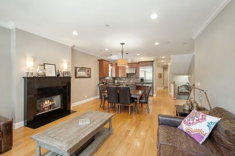 Tiny photo for 3814 N Greenview Avenue #1, Chicago, IL 60613 (MLS # 12486060)