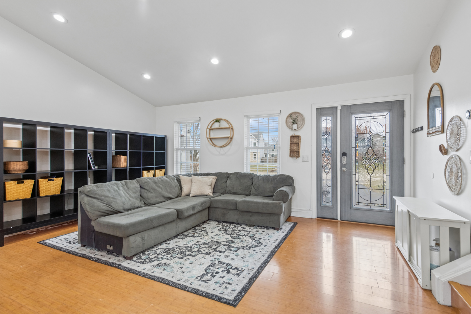 2104 Oakleaf Lane