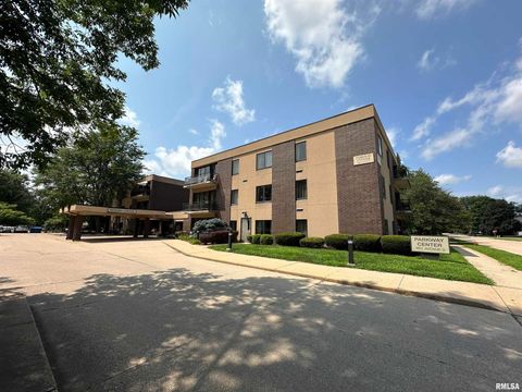 1801 AVENUE G Sterling IL 61081