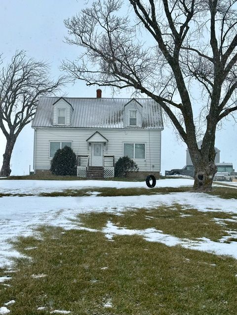 Photo of 9825 E 11000n Road, Grant Park, IL 60940 (MLS # 12532463)