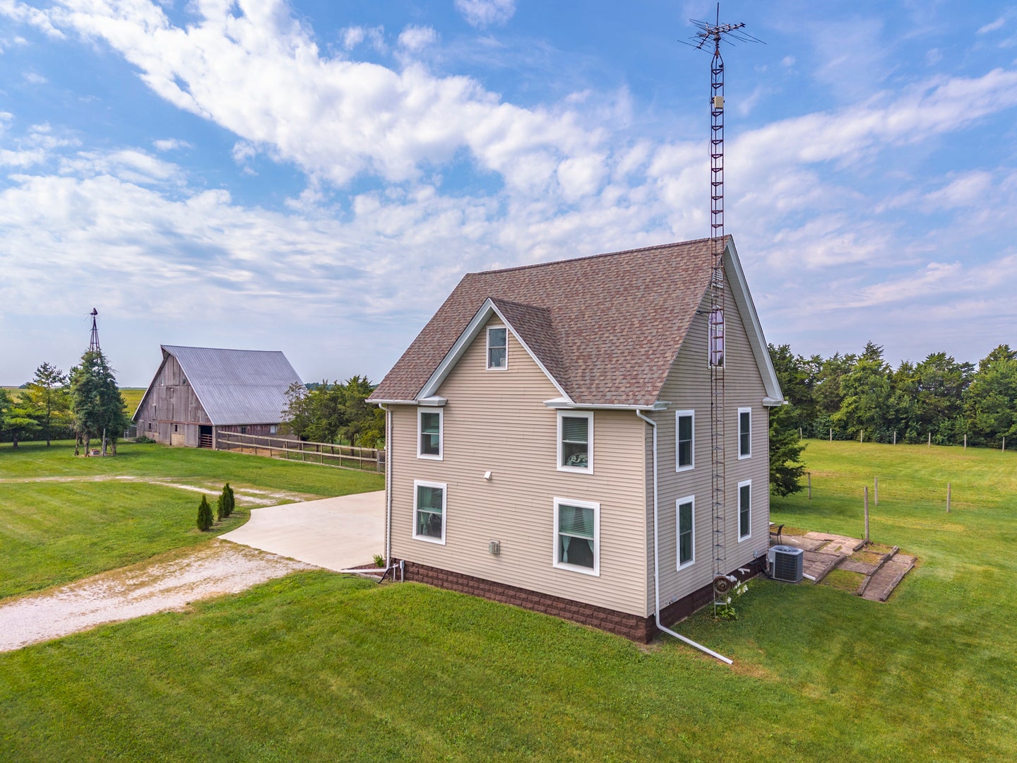 24487 N 2150 East Road