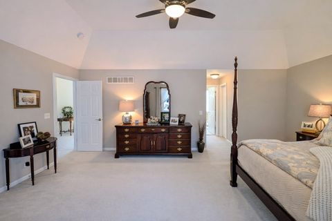 Tiny photo for 823 Columbia Circle, North Aurora, IL 60542 (MLS # 12601466)