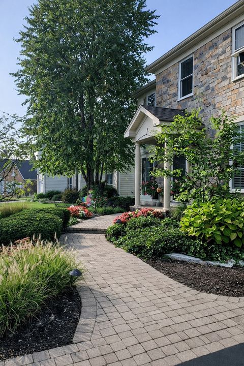 Tiny photo for 823 Columbia Circle, North Aurora, IL 60542 (MLS # 12601466)