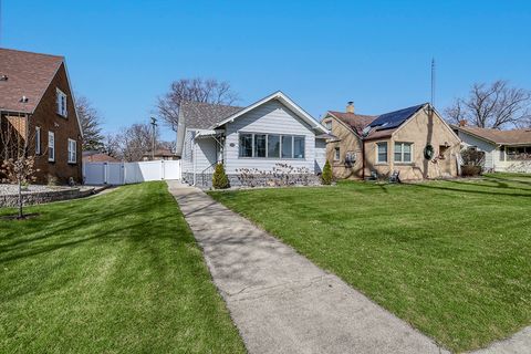 Photo of 1179 S Elm Avenue, Kankakee, IL 60901 (MLS # 12583163)