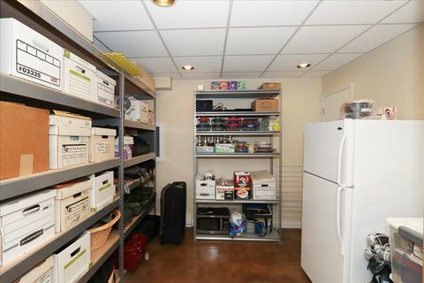 Tiny photo for 174 Timber Hill Road, Buffalo Grove, IL 60089 (MLS # 12632308)