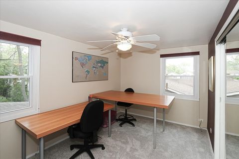 Tiny photo for 174 Timber Hill Road, Buffalo Grove, IL 60089 (MLS # 12632308)