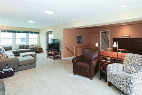 Tiny photo for 174 Timber Hill Road, Buffalo Grove, IL 60089 (MLS # 12632308)