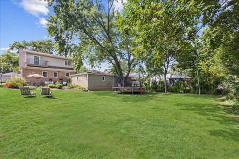 Tiny photo for 1115 N Main Street, Wheaton, IL 60187 (MLS # 12452454)