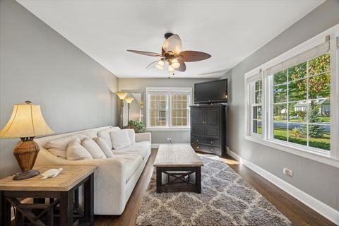 Tiny photo for 1115 N Main Street, Wheaton, IL 60187 (MLS # 12452454)