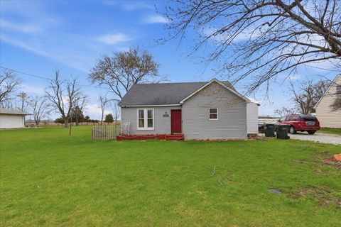 Photo of 505 S Mitchell Street, Braceville, IL 60407 (MLS # 12616463)