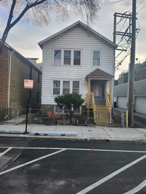 1711 W Augusta Boulevard Chicago IL 60622