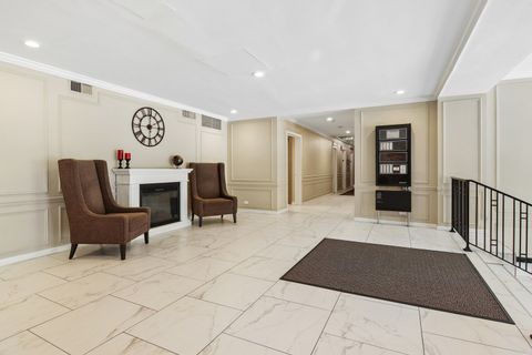 Tiny photo for 2909 N Sheridan Road #1201, Chicago, IL 60657 (MLS # 12633141)