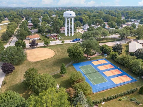 Tiny photo for 420 W Bennett Street, Pontiac, IL 61764 (MLS # 12715817)