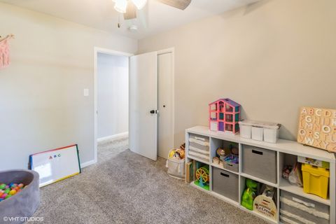 Tiny photo for 541 Sycamore Drive, Elk Grove Village, IL 60007 (MLS # 12495737)