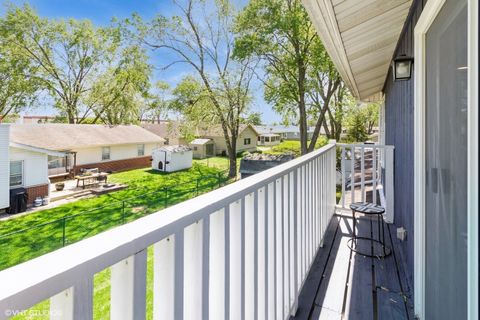 Tiny photo for 541 Sycamore Drive, Elk Grove Village, IL 60007 (MLS # 12495737)