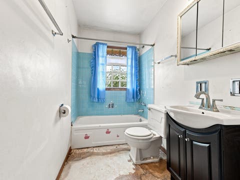 Tiny photo for 11733 S Elizabeth Street, Chicago, IL 60643 (MLS # 12713049)