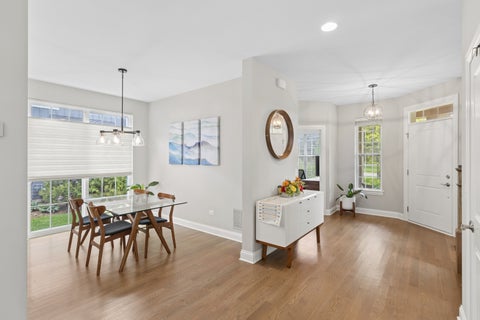 Tiny photo for 664 COUNTRY CLUB Road, Crystal Lake, IL 60014 (MLS # 12647488)