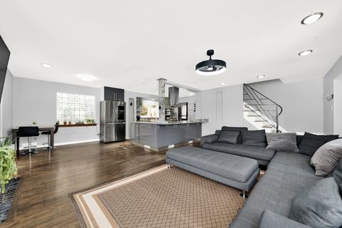 Tiny photo for 478 Kent Road, Riverside, IL 60546 (MLS # 12635008)