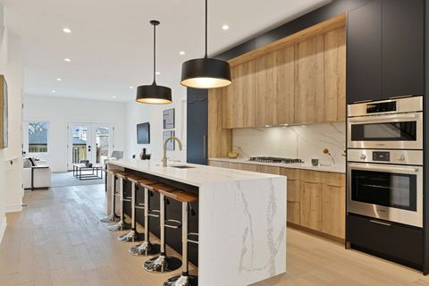 Tiny photo for 4932 S Martin Luther King Drive, Chicago, IL 60615 (MLS # 12489287)